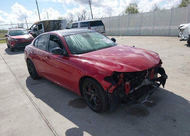 2021 ALFA ROMEO Giulia