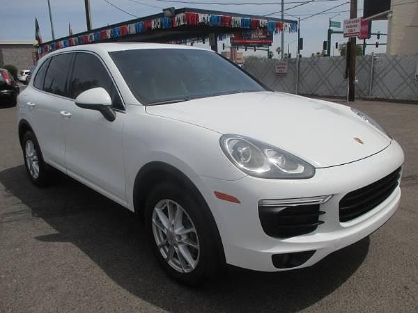 2016 PORSCHE Cayenne