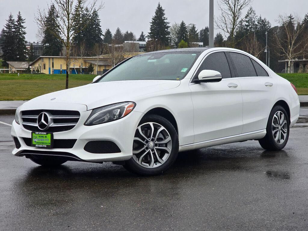 2016 MERCEDES-BENZ C-Class