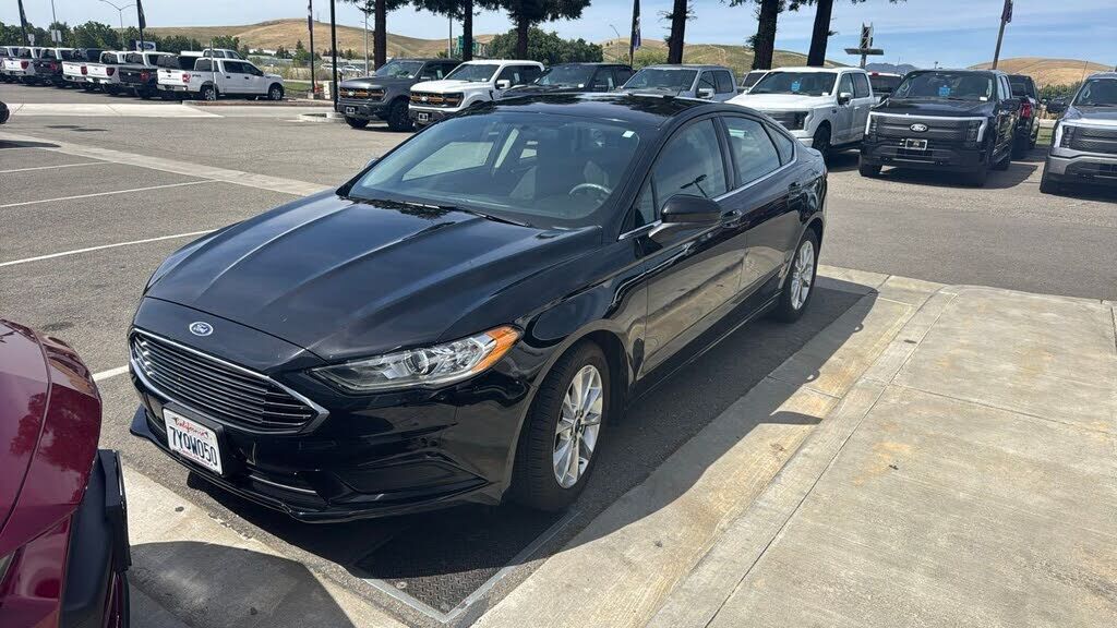 2017 FORD Fusion