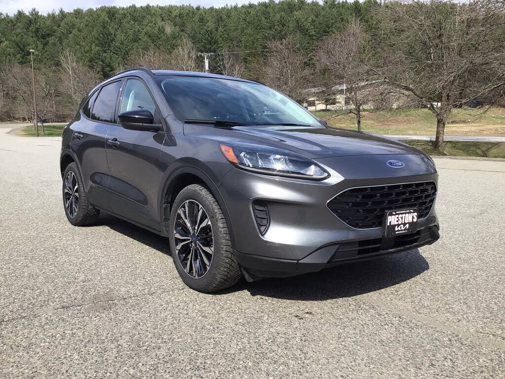 2022 FORD Escape