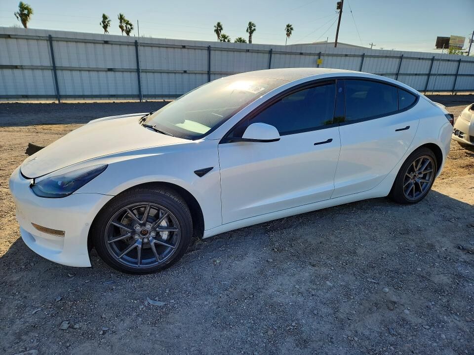 2021 TESLA Model 3