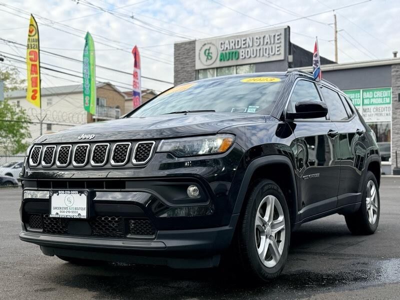 2023 JEEP Compass