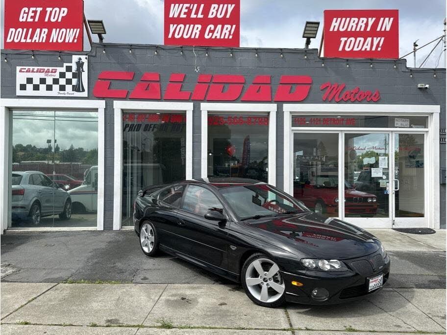 2004 PONTIAC GTO