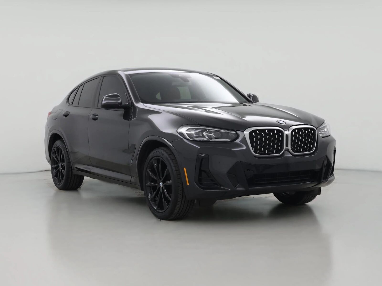 2023 BMW X4