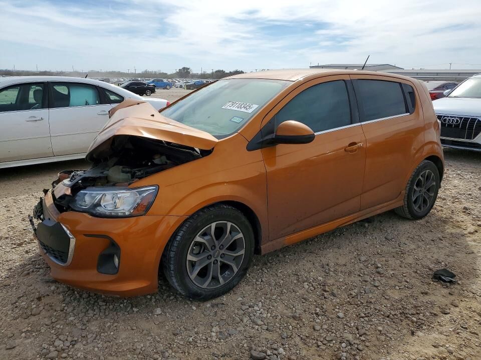 2017 CHEVROLET Sonic