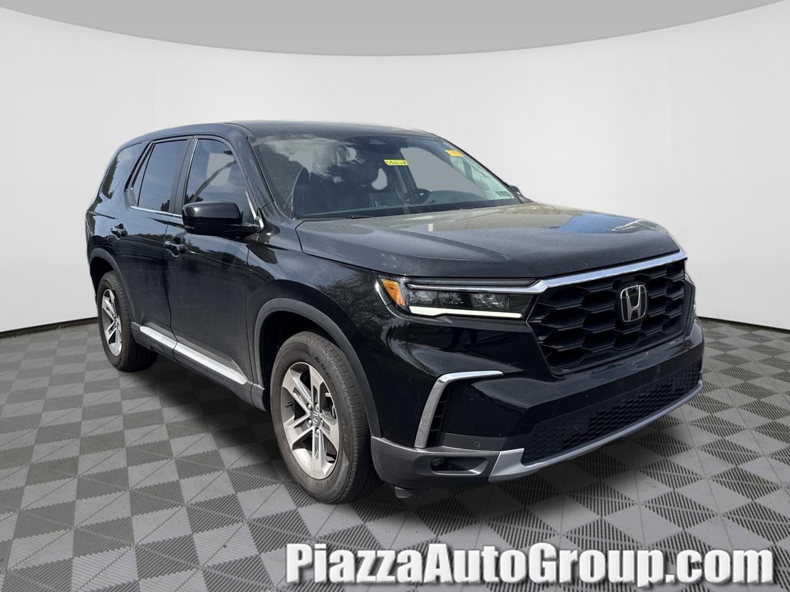 2023 HONDA Pilot