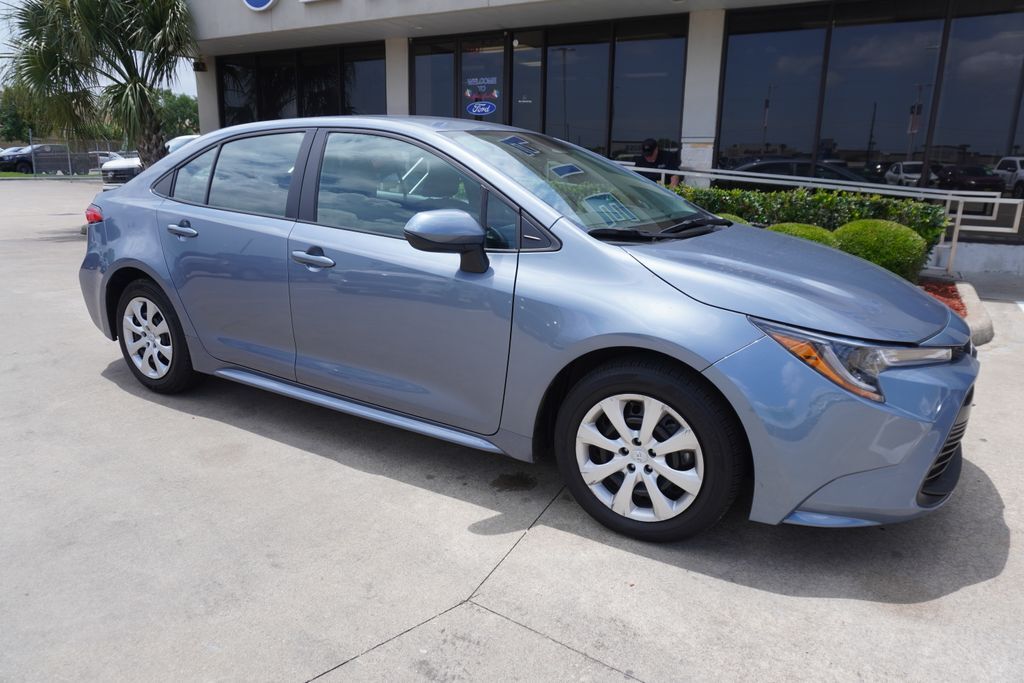 2024 TOYOTA Corolla
