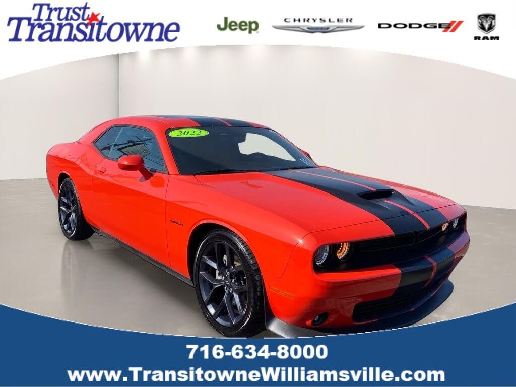 2022 DODGE Challenger