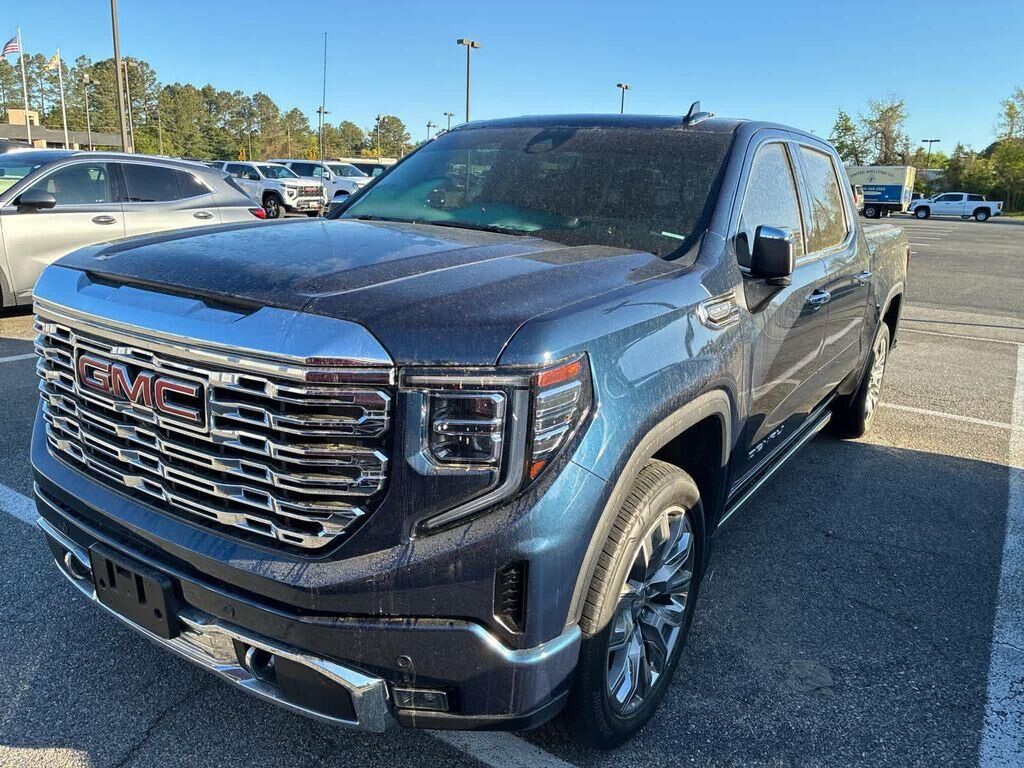 2023 GMC Sierra