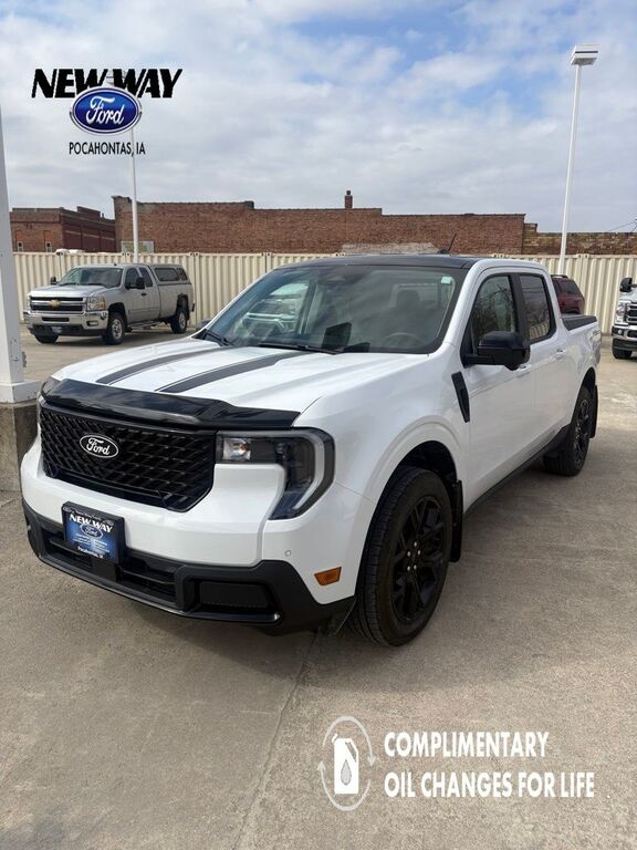 2025 FORD Maverick