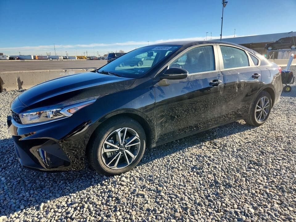 2024 KIA Forte