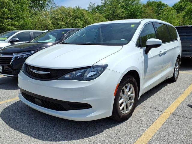 2023 CHRYSLER Voyager