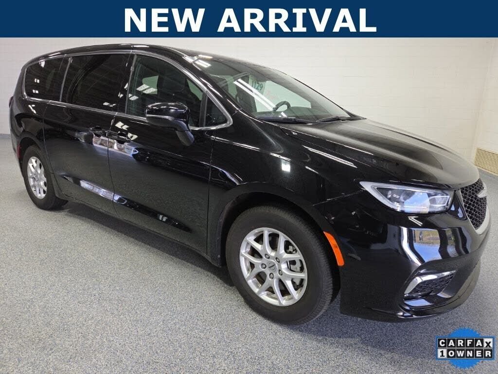 2025 CHRYSLER Pacifica