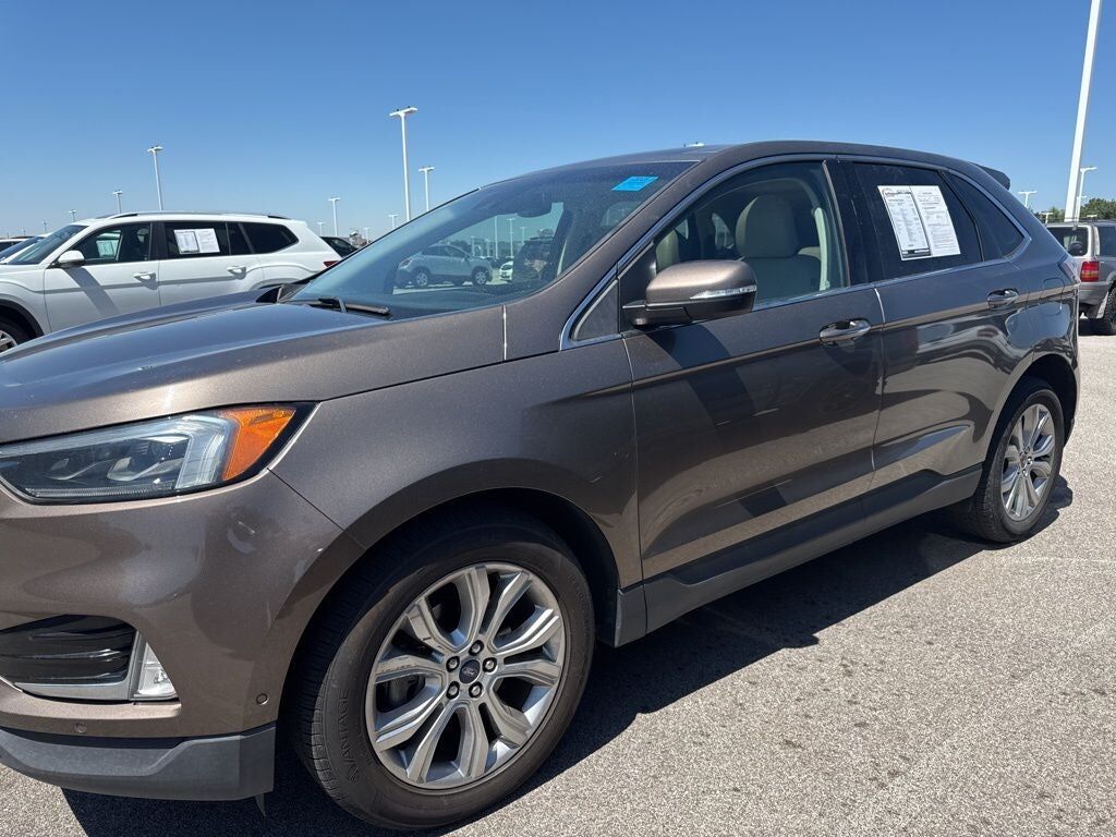 2019 FORD Edge