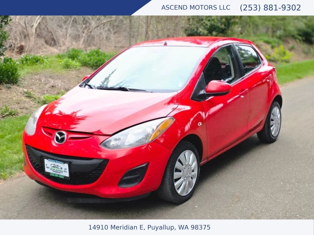 2014 MAZDA Mazda2