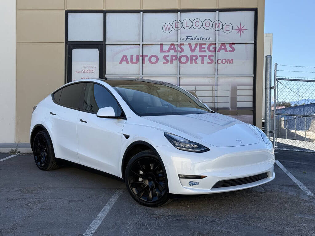 2021 TESLA Model Y