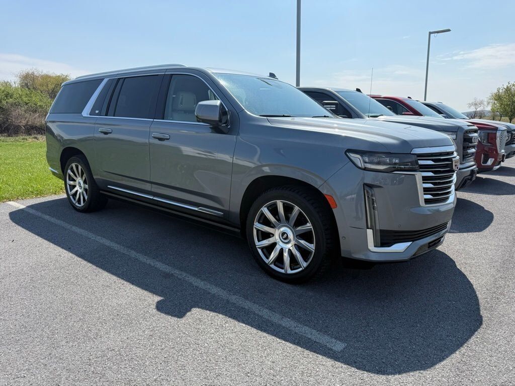 2022 CADILLAC Escalade ESV