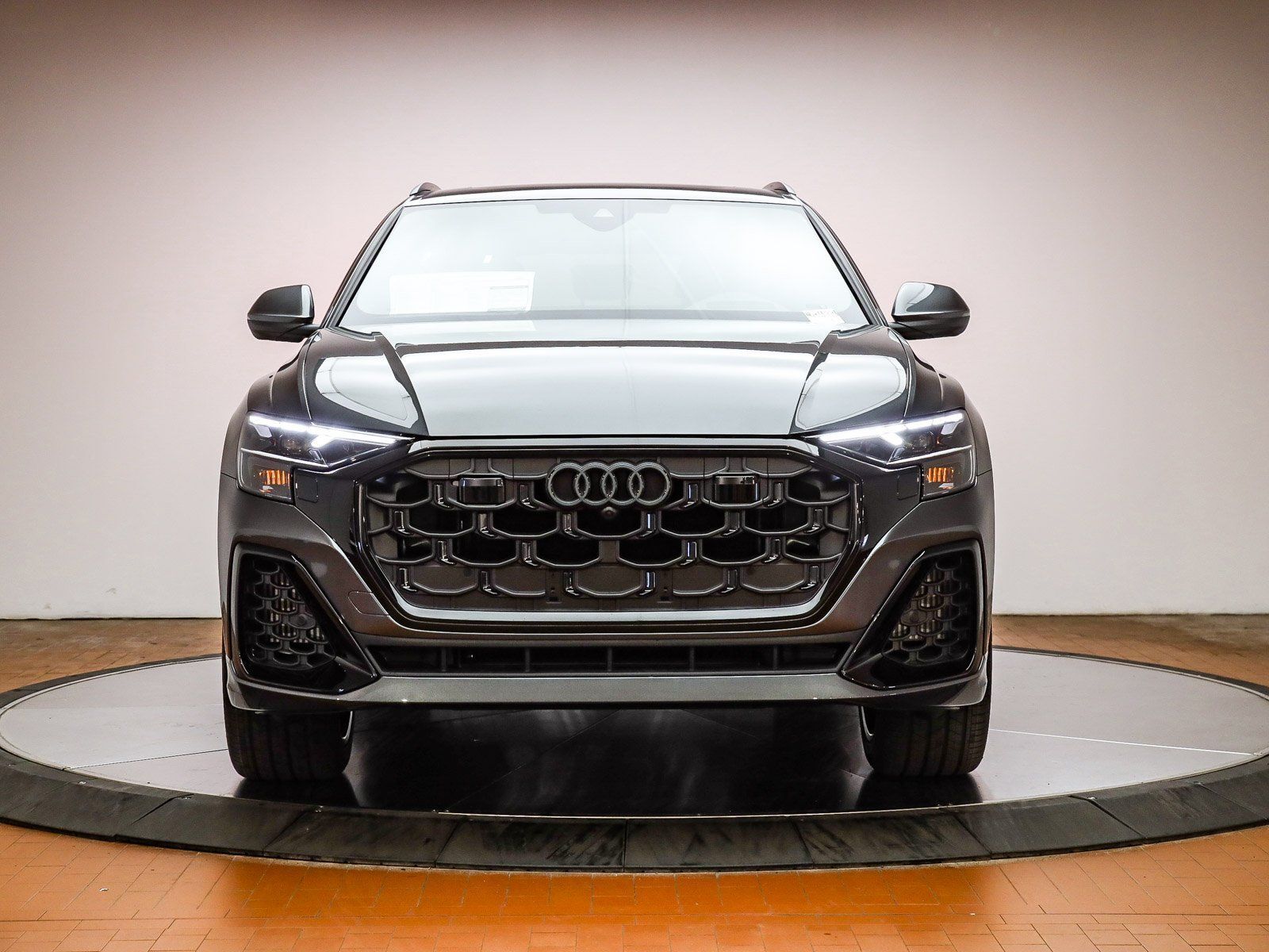 2026 Audi Q8