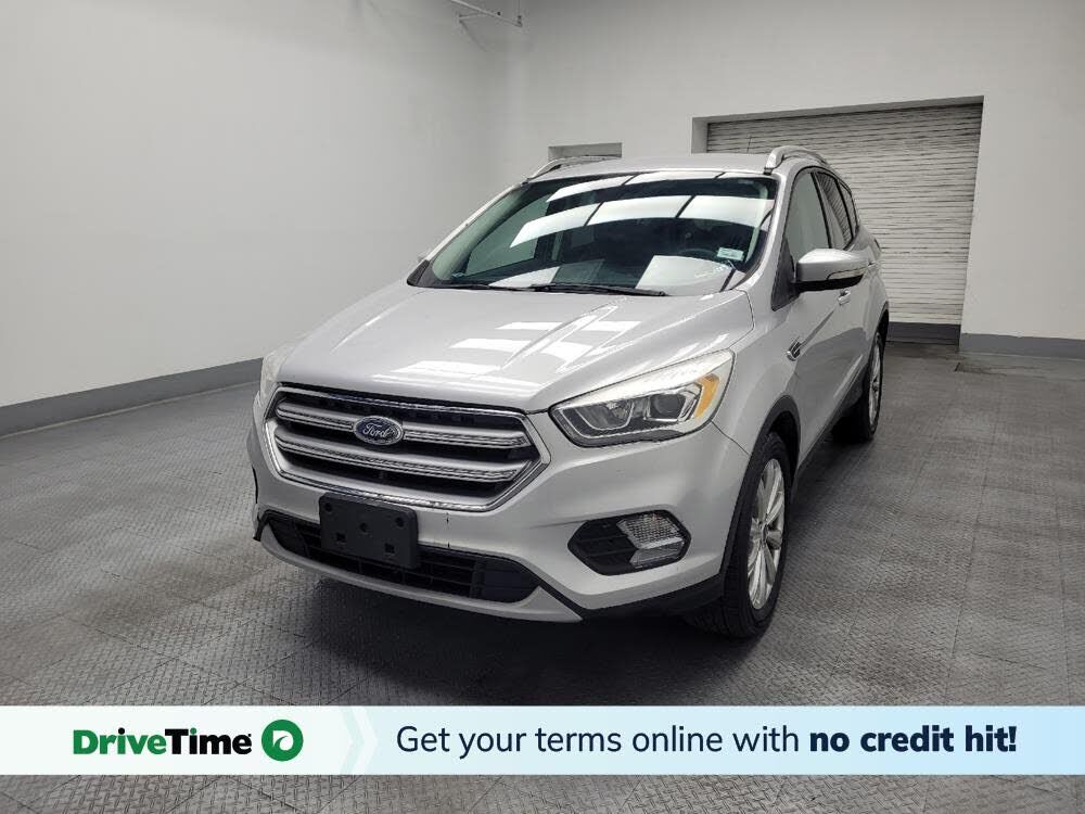2017 FORD Escape