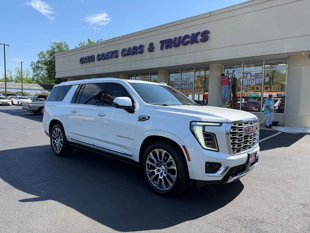 2025 GMC Yukon XL