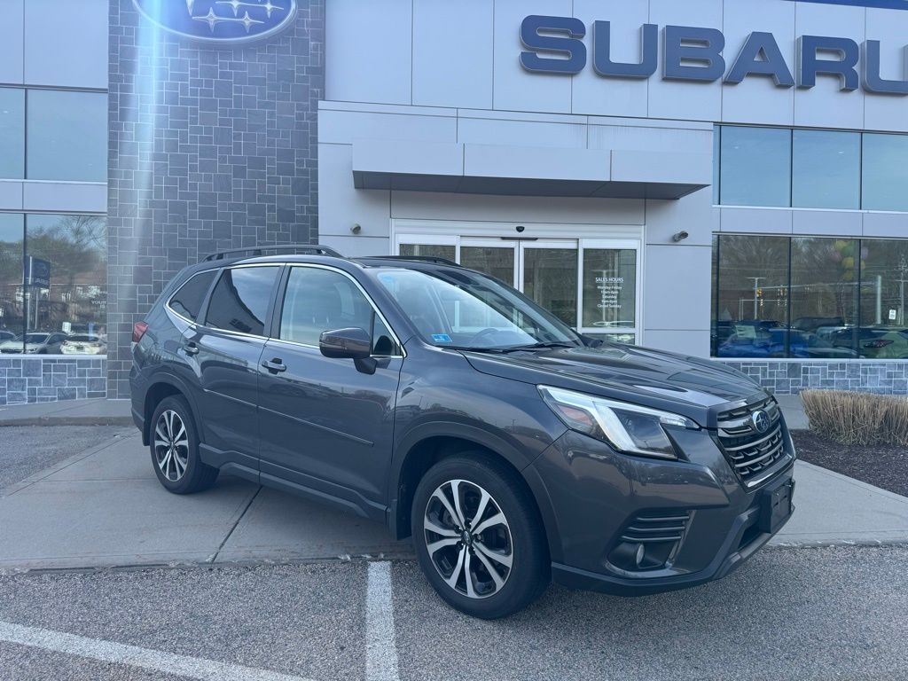 2023 SUBARU Forester