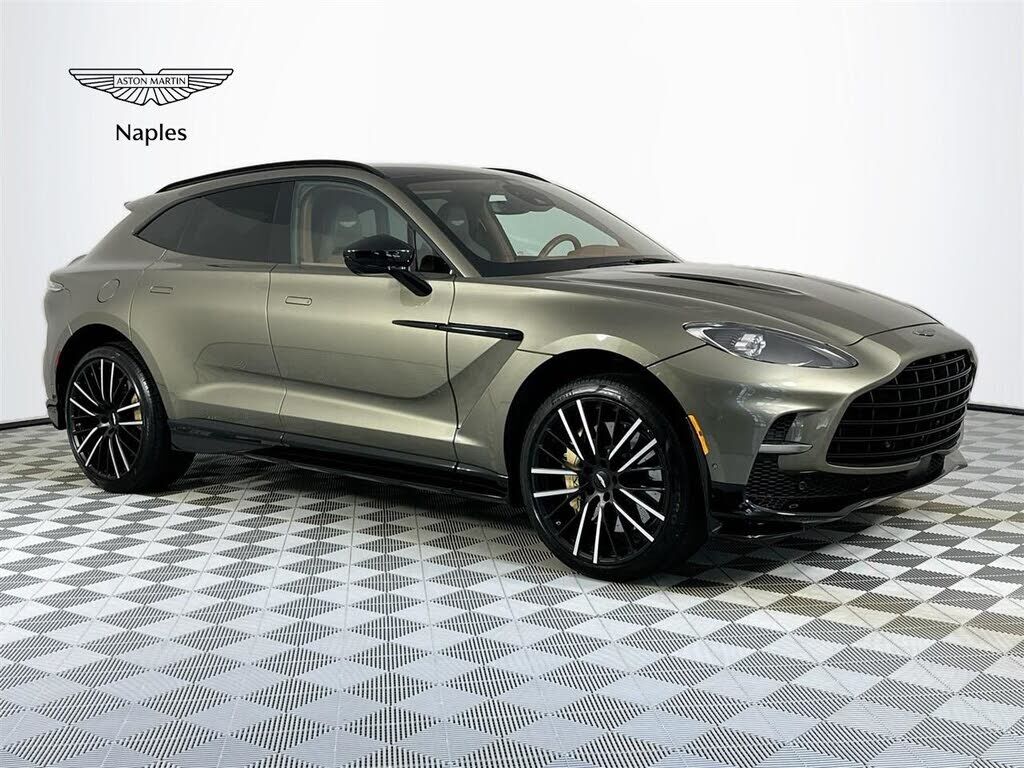 2023 ASTON MARTIN DBX
