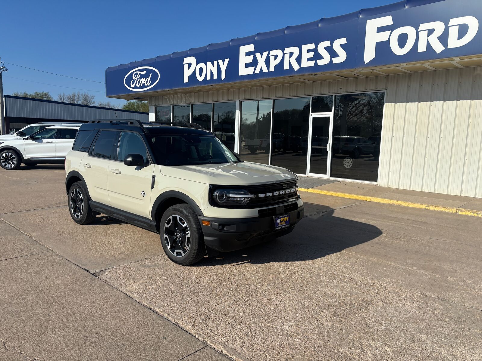 2024 FORD Bronco