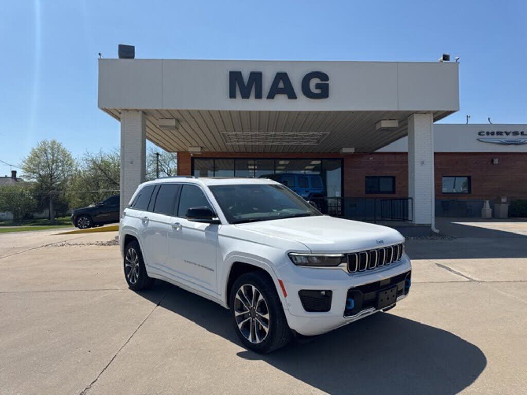 2022 JEEP Grand Cherokee