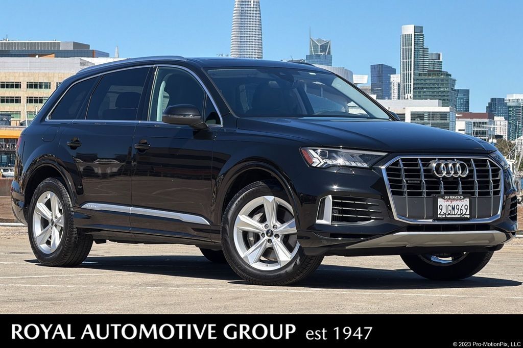 2023 AUDI Q7