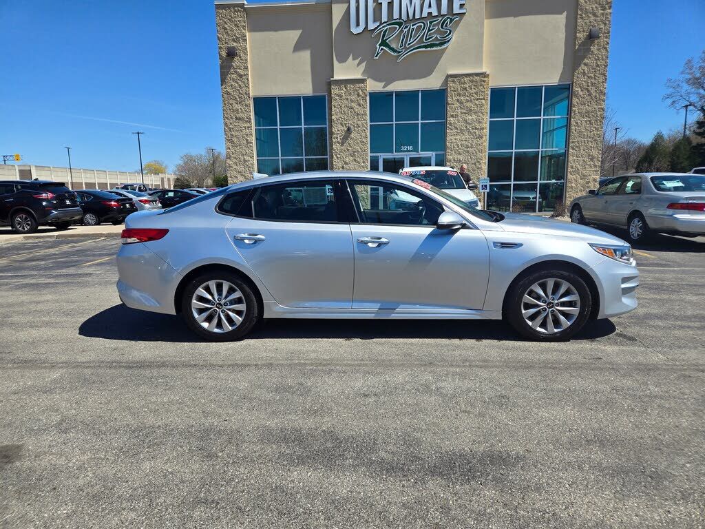 2018 KIA Optima
