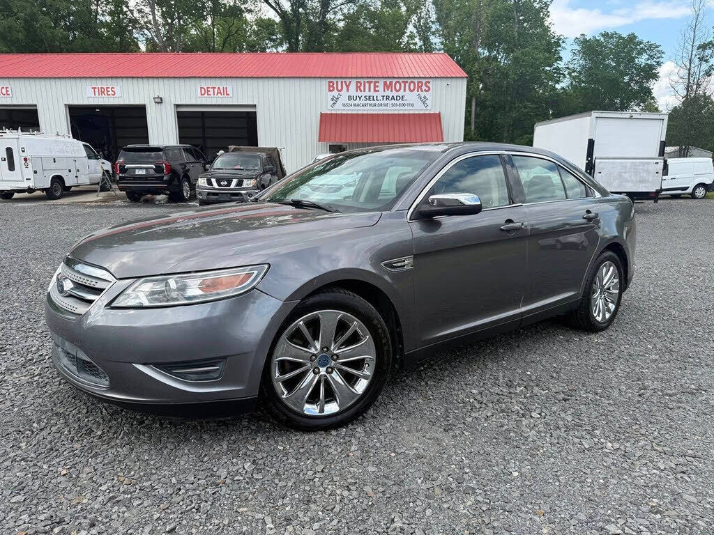 2011 FORD Taurus