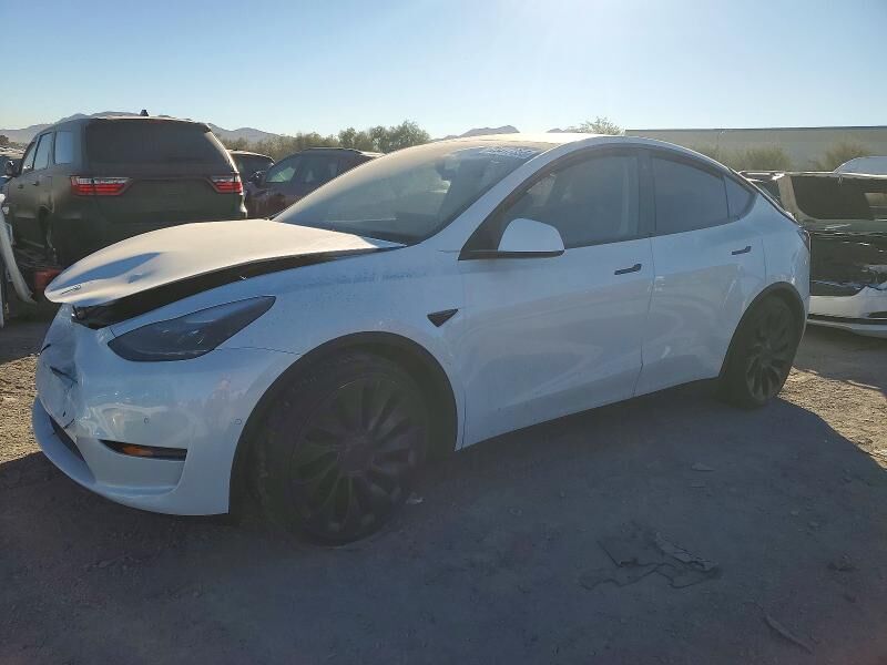 2022 TESLA Model Y