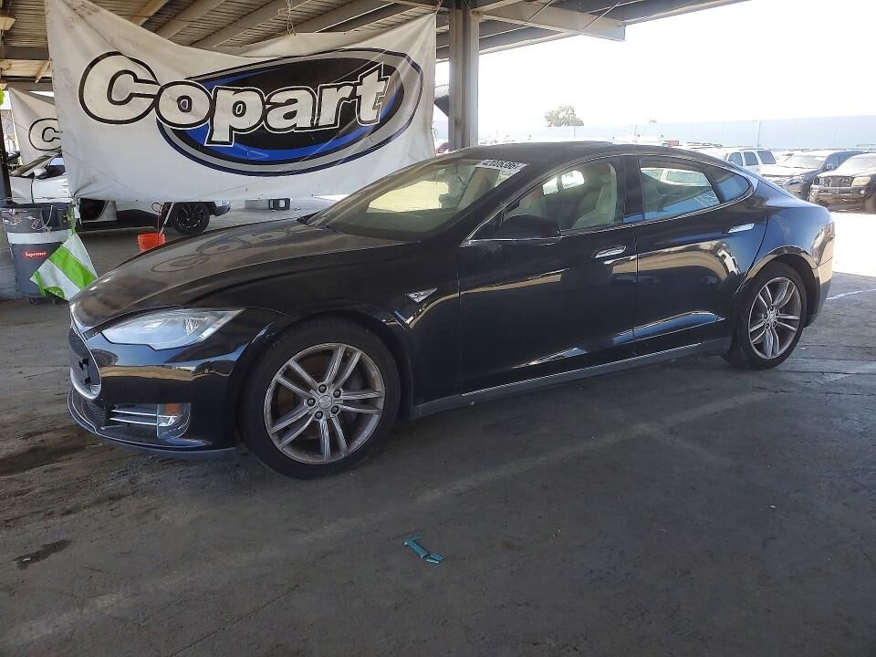 2013 TESLA Model S