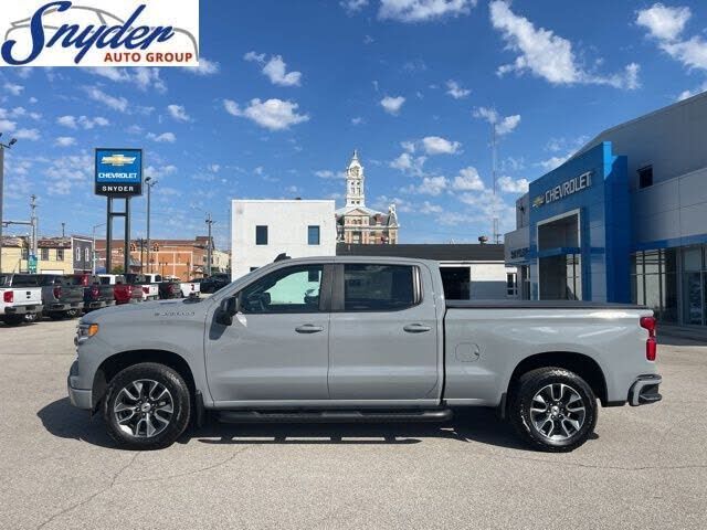 2024 CHEVROLET Silverado