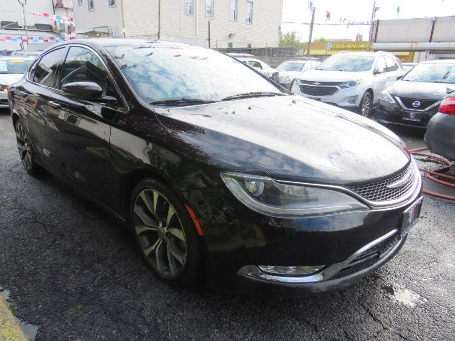 2016 CHRYSLER 200