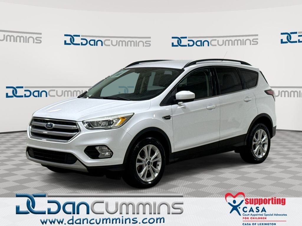 2017 FORD Escape