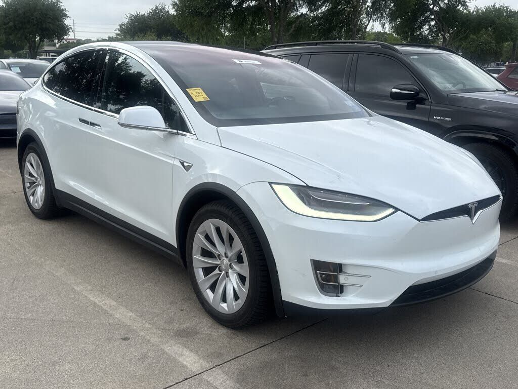 2020 TESLA Model X