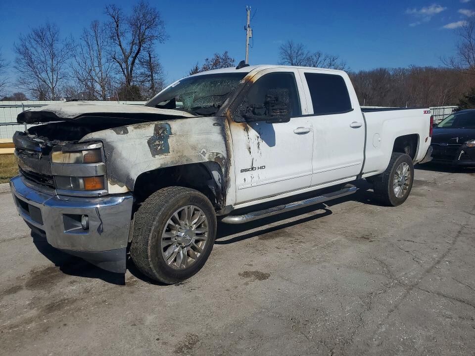 2017 CHEVROLET Silverado