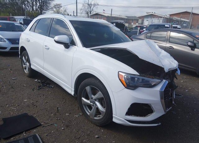 2019 AUDI Q3