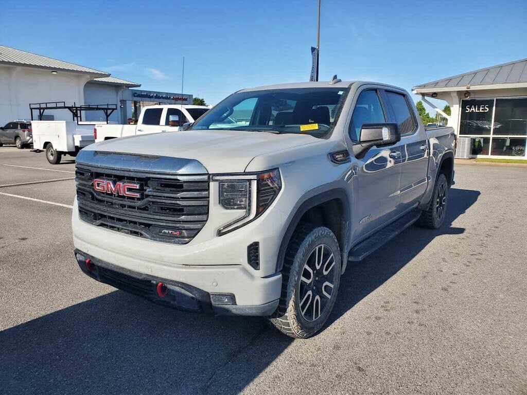 2024 GMC Sierra