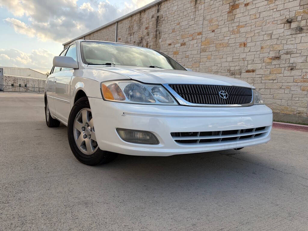 2001 TOYOTA Avalon