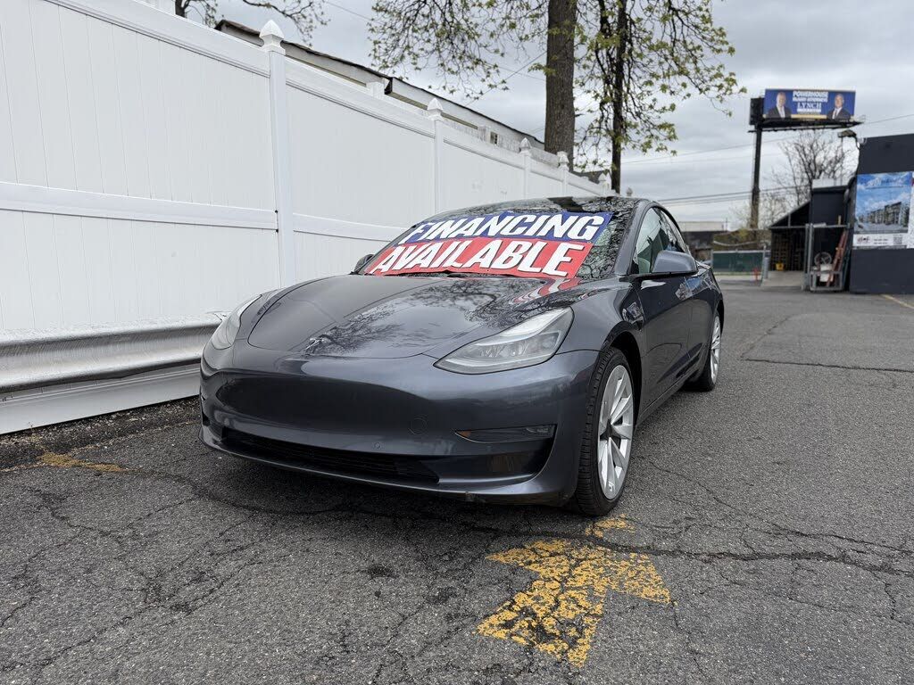2021 TESLA Model 3