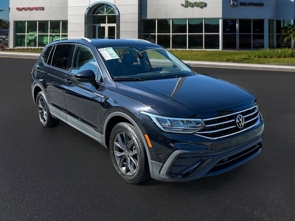 2022 VOLKSWAGEN Tiguan