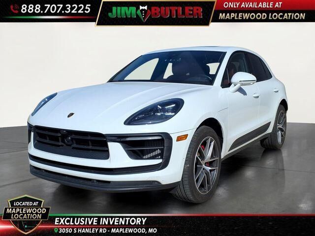 2023 PORSCHE Macan