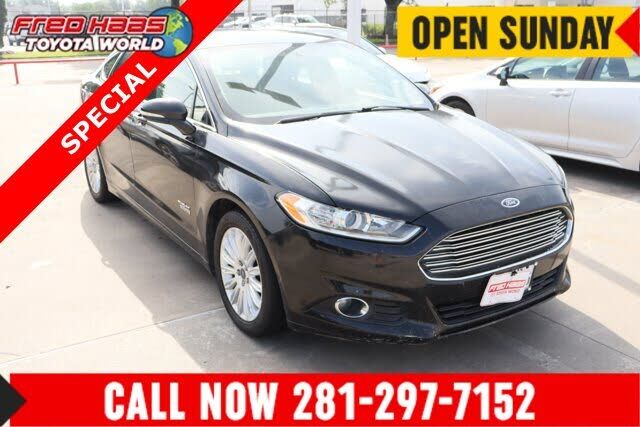 2014 FORD Fusion