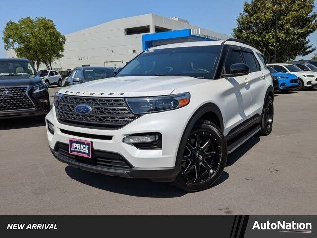 2022 FORD Explorer