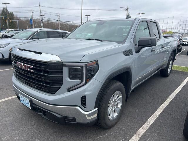2024 GMC Sierra
