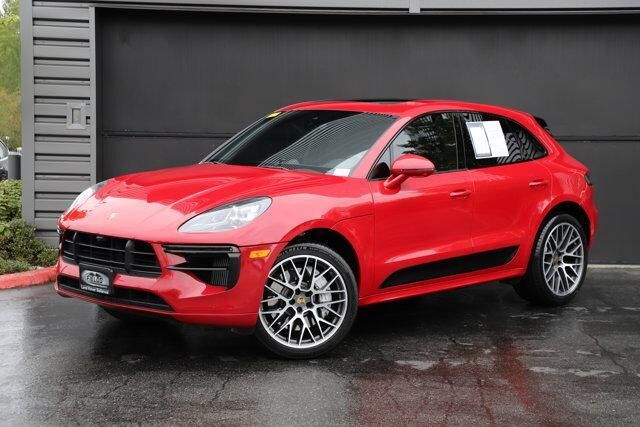 2020 PORSCHE Macan