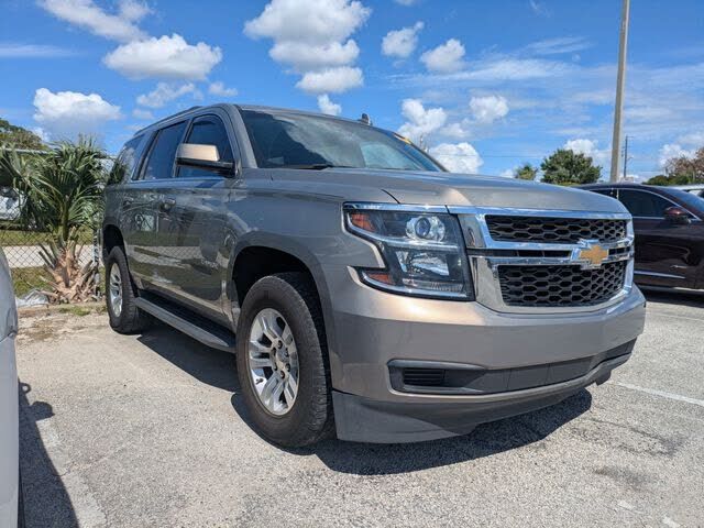 2017 CHEVROLET Tahoe